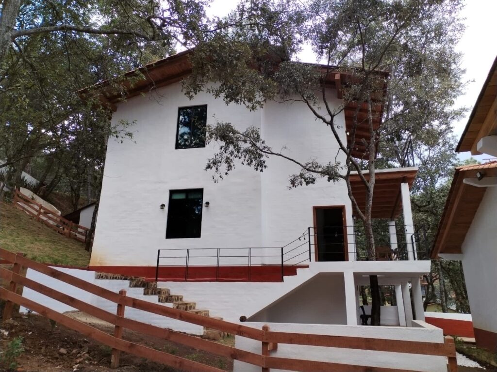 Cabañas El Roble de los Abuelos